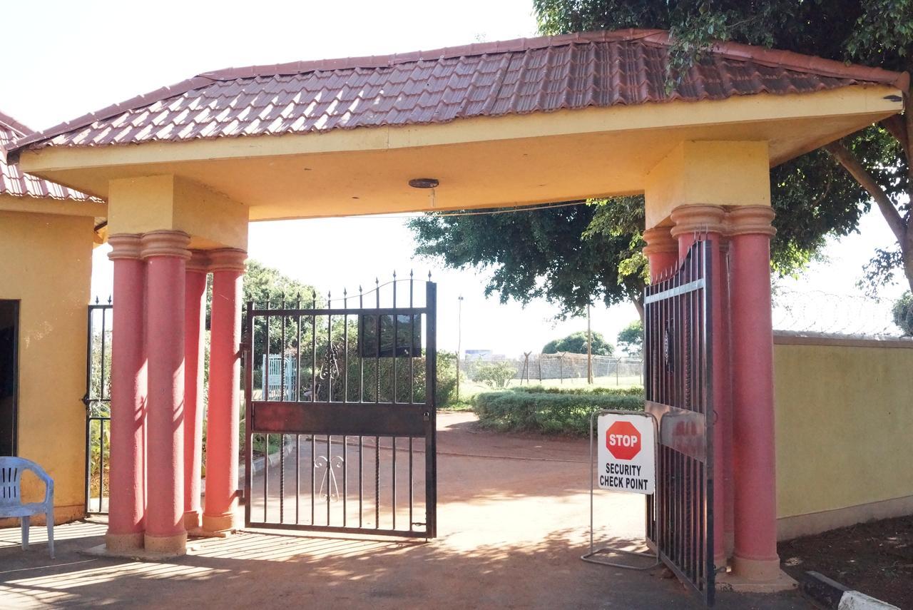 Peniel Beach Hotel Entebbe Exterior foto